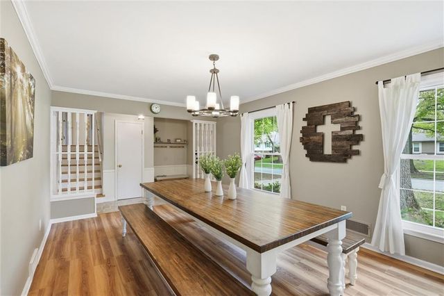 9731 Roe Avenue, Overland Park, KS 66207