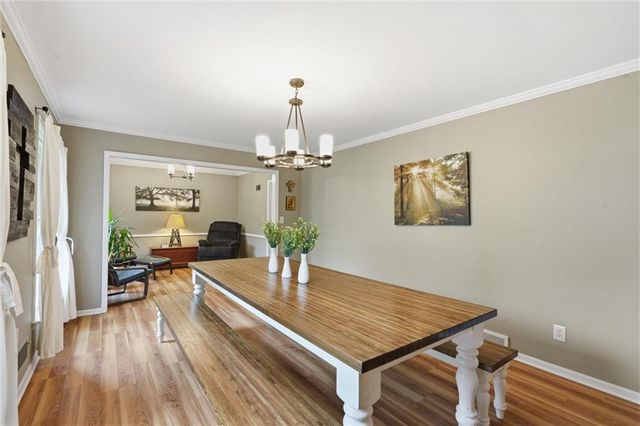 9731 Roe Avenue, Overland Park, KS 66207