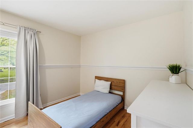 9731 Roe Avenue, Overland Park, KS 66207