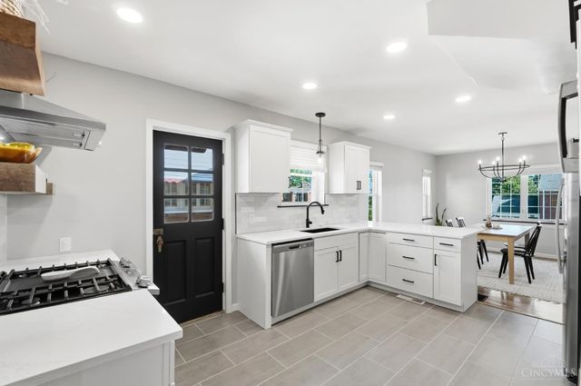 2508 Moundview Drive, Norwood, OH 45212