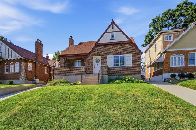 2508 Moundview Drive, Norwood, OH 45212