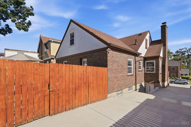 2508 Moundview Drive, Norwood, OH 45212