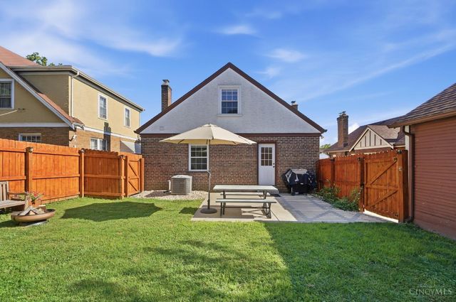2508 Moundview Drive, Norwood, OH 45212