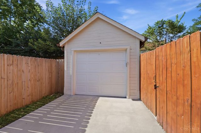2508 Moundview Drive, Norwood, OH 45212