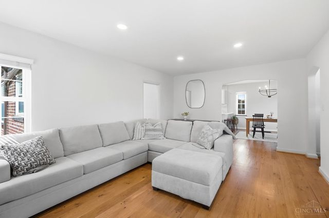 2508 Moundview Drive, Norwood, OH 45212