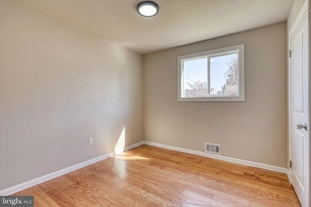 6 STEPHEN RD, Camp Hill, PA 17011