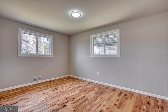 6 STEPHEN RD, Camp Hill, PA 17011