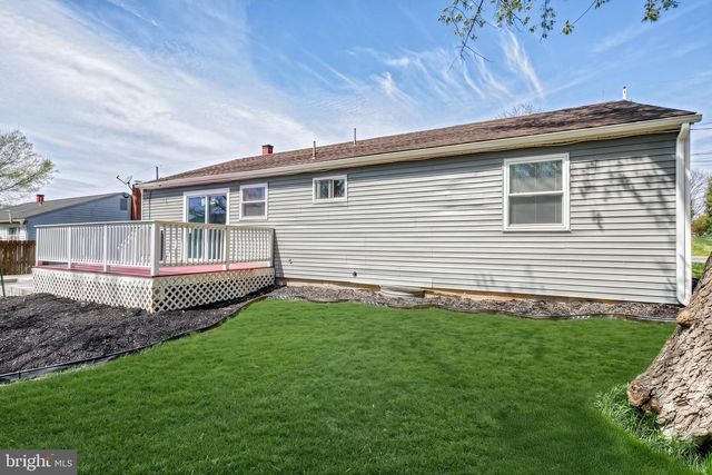 6 STEPHEN RD, Camp Hill, PA 17011