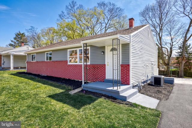 6 STEPHEN RD, Camp Hill, PA 17011