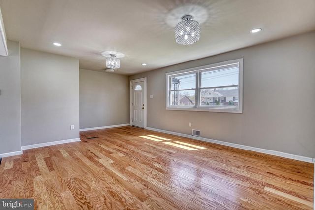 6 STEPHEN RD, Camp Hill, PA 17011