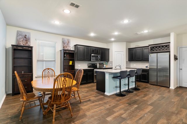 1025 Mason Street, Aubrey, TX 76227