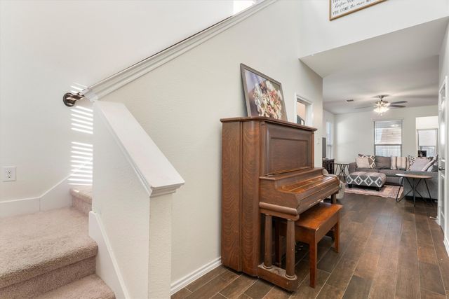 1025 Mason Street, Aubrey, TX 76227