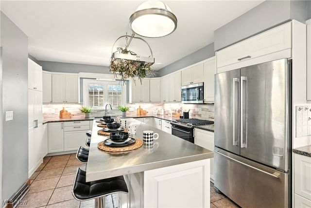 2208 Cleveland Road, Wooster, OH 44691