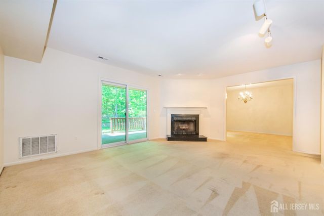 195 Hidden Hollow Court, Edison, NJ 08820