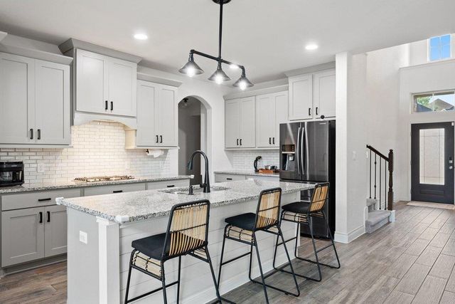 6600 Llano Stage TRL, Austin, TX 78738