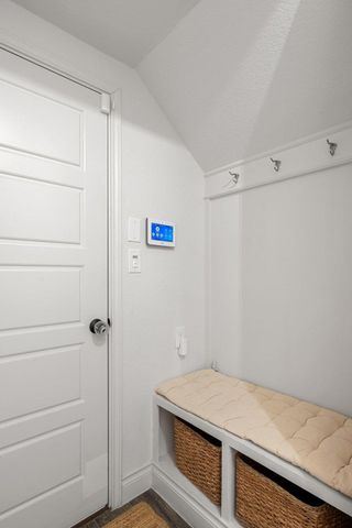 6600 Llano Stage TRL, Austin, TX 78738