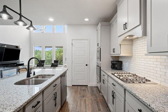 6600 Llano Stage TRL, Austin, TX 78738