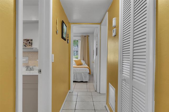 330 S Cypress Rd 610, Pompano Beach, FL 33060