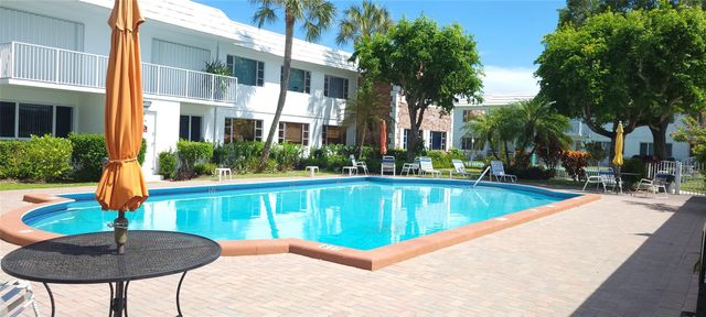 330 S Cypress Rd 610, Pompano Beach, FL 33060