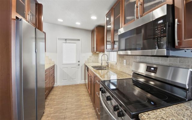 701 STRATHMORE DRIVE, Orlando, FL 32803