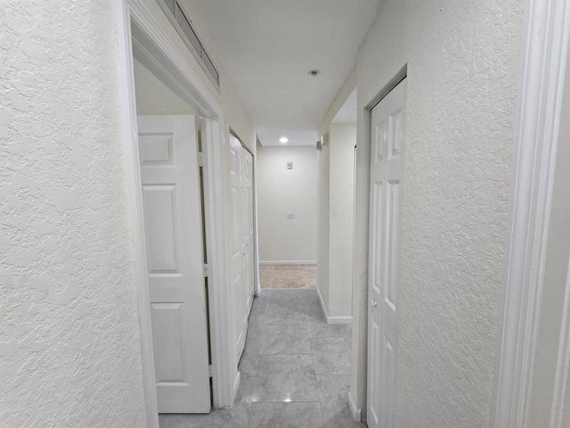 1640 Presidential Way 403, West Palm Beach, FL 33401