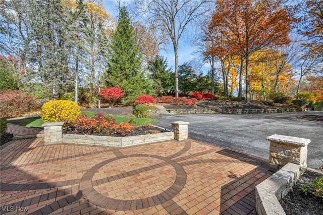 4670 Figgie Drive, Willoughby, OH 44094