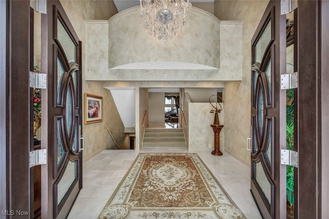 4670 Figgie Drive, Willoughby, OH 44094