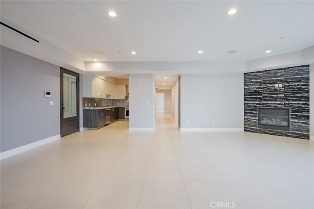 1941 Waltonia Drive 300, Montrose, CA 91020