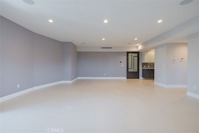 1941 Waltonia Drive 300, Montrose, CA 91020