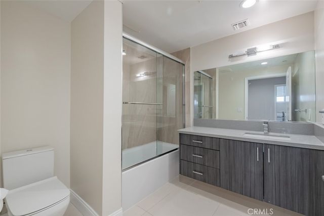 1941 Waltonia Drive 300, Montrose, CA 91020