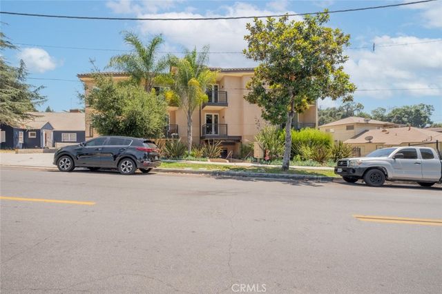 1941 Waltonia Drive 300, Montrose, CA 91020