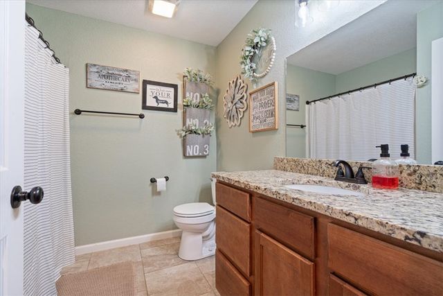 1523 William Court, Siloam Springs, AR 72761
