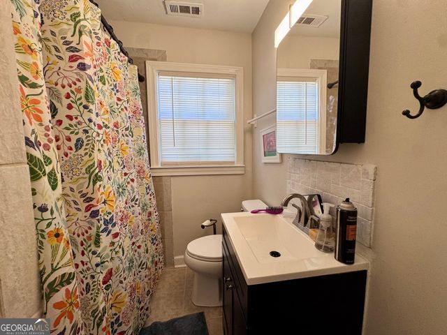 2450 Lynn Iris Drive, Decatur, GA 30032