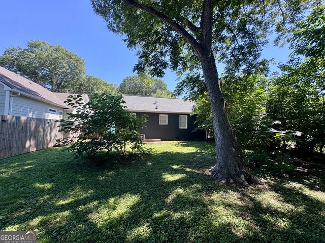 2450 Lynn Iris Drive, Decatur, GA 30032