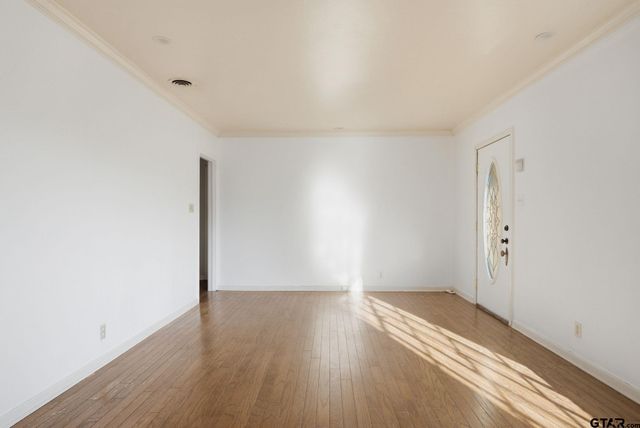 2200 Airline Drive, Tyler, TX 75701