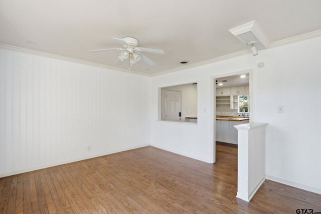 2200 Airline Drive, Tyler, TX 75701