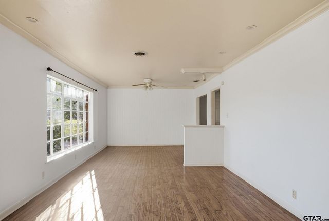 2200 Airline Drive, Tyler, TX 75701