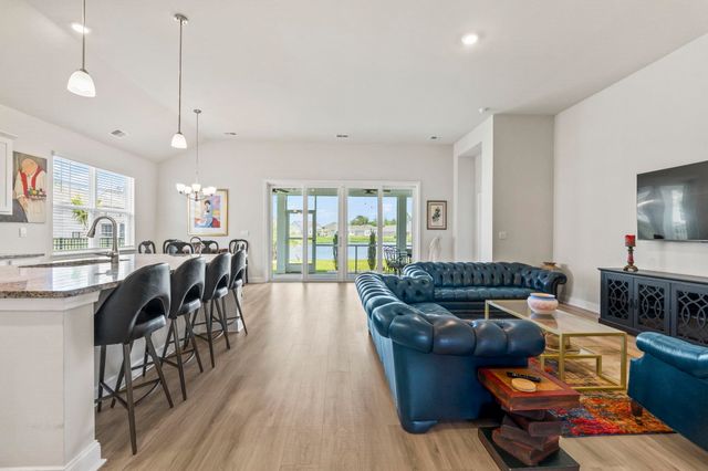 209 Kendrick St., Little River, SC 29566