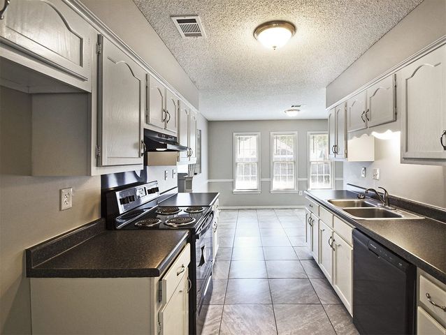 4188 SASSAFRAS RIVER DR, Memphis, TN 38125