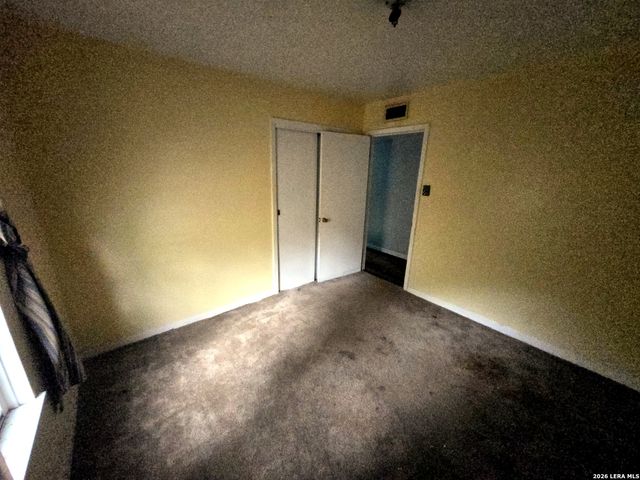 209 WINN AVE, Universal City, TX 78148
