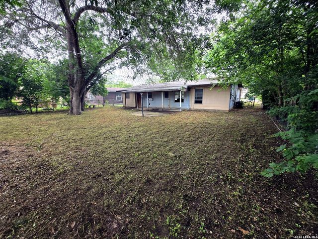 209 WINN AVE, Universal City, TX 78148