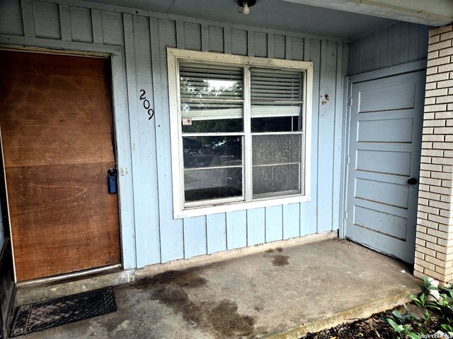 209 WINN AVE, Universal City, TX 78148
