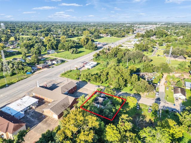 326 S Bell Drive, Texas City, TX 77591