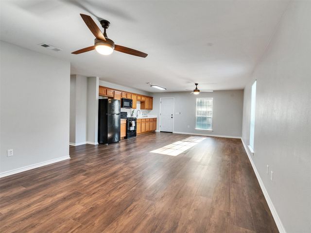 326 S Bell Drive, Texas City, TX 77591