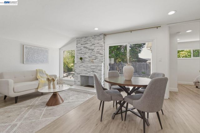 35760 Haley St, Newark, CA 94560