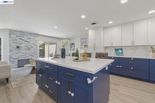 35760 Haley St, Newark, CA 94560