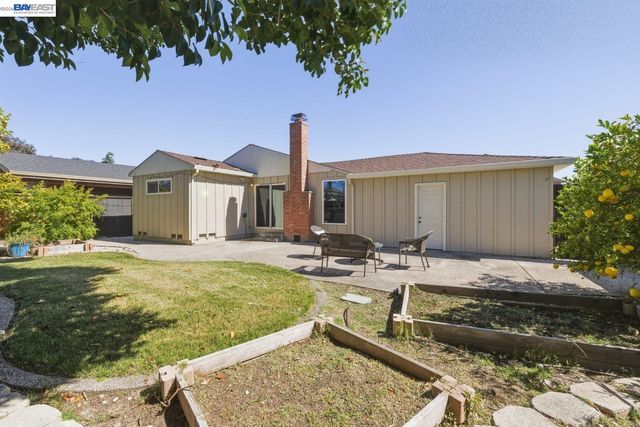 35760 Haley St, Newark, CA 94560