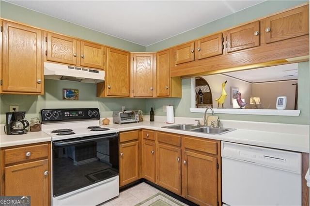 675 Coventry Township Lane, Marietta, GA 30062