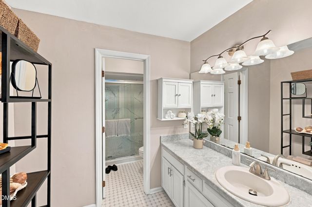 902 Albany Court, Raleigh, NC 27615