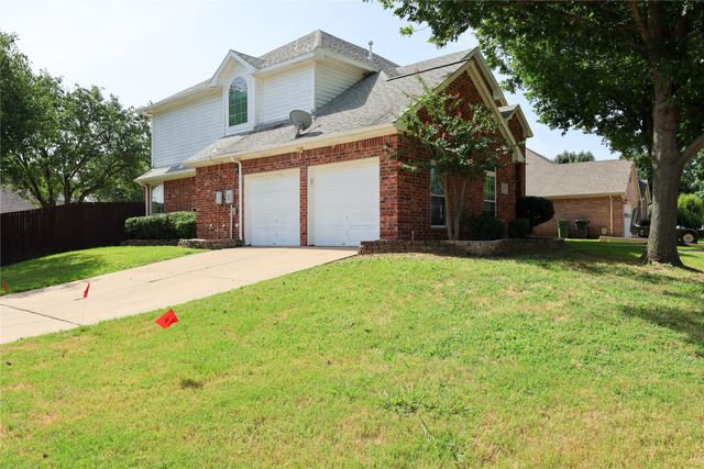 1931 PALOMA Way, Arlington, TX 76006